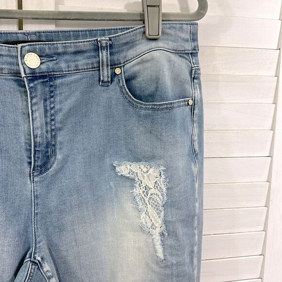 Chico's Black Label Ankle Jeans Size 1 (8) Distressed Lace - Picture 4 of 16